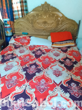 সেমি বক্স খাট